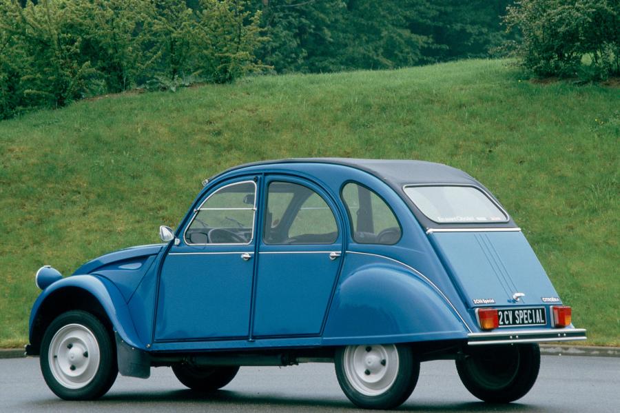  Citroen 2CV6 Special 1979 года  (фото 2 из 5)